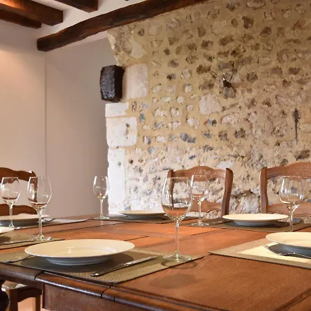 Stunning Normandy Holiday With Large Garden In Peaceful Setting Casa vacanze *