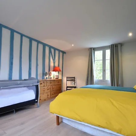 Stunning Normandy Holiday With Large Garden In Peaceful Setting * Fumichon