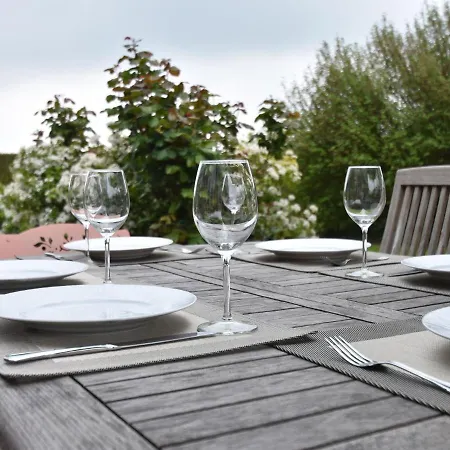 Stunning Normandy Holiday With Large Garden In Peaceful Setting Casa vacanze